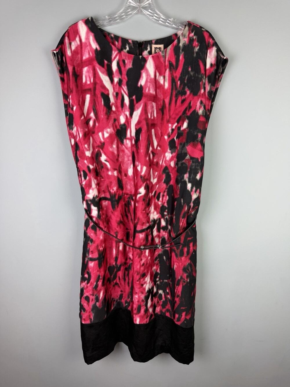 Anne Klein Women's Size 12 Belted Cap Sleeve Black and Red Dress
